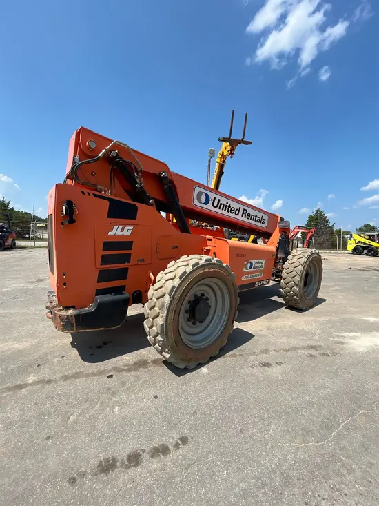 2016 SKYTRAK 6042 Forklift