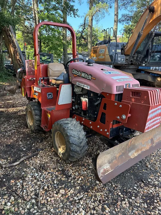 2019 Ditch Witch RT45 Trencher