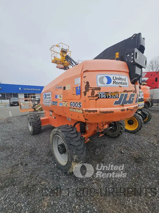 2017 JLG 600S Boom Lift
