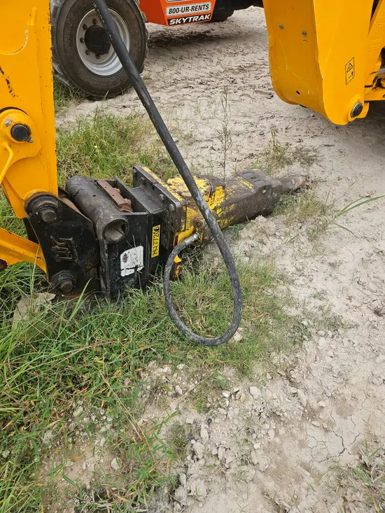 2021 Epiroc SB 452 Attachment
