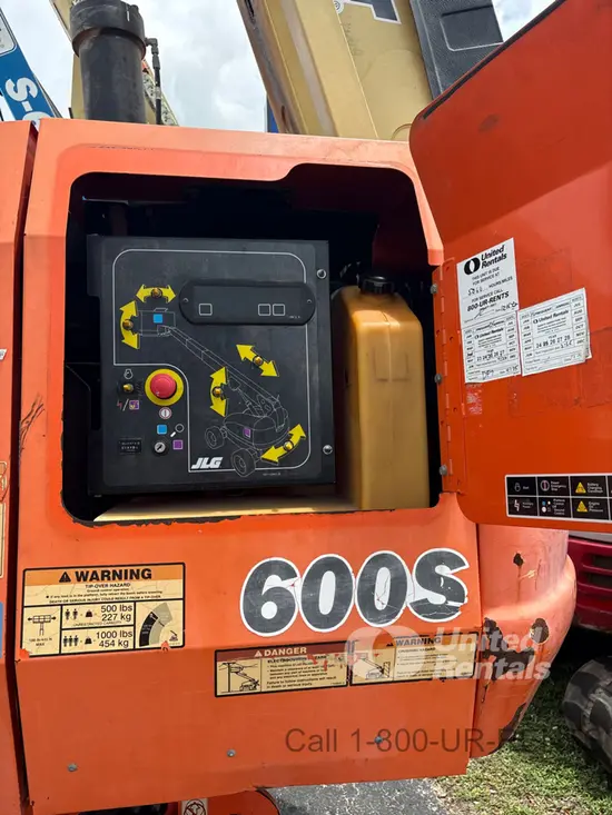 2017 JLG 600S Boom Lift