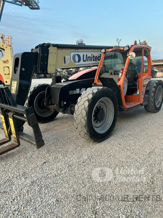 2016 JLG 642 Forklift