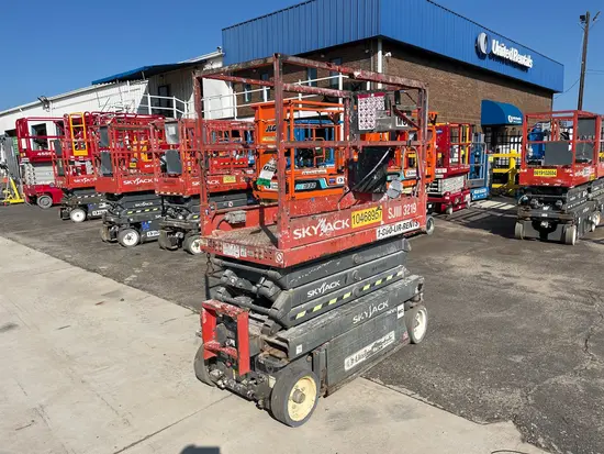 2016 Skyjack SJIII3219 Scissor Lift