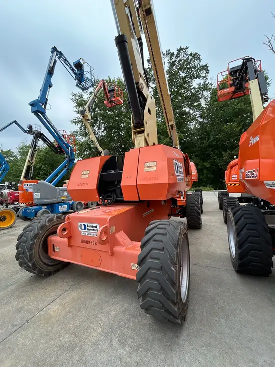 2017 JLG 800S Boom Lift