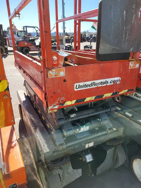 2016 Skyjack SJIII3219 Scissor Lift
