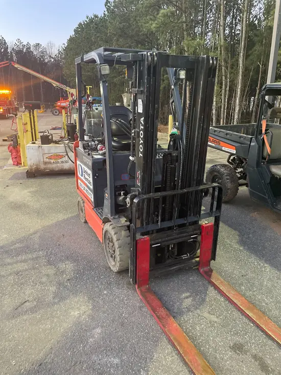 2019 Toyota 8FBCU25 Warehouse Forklift