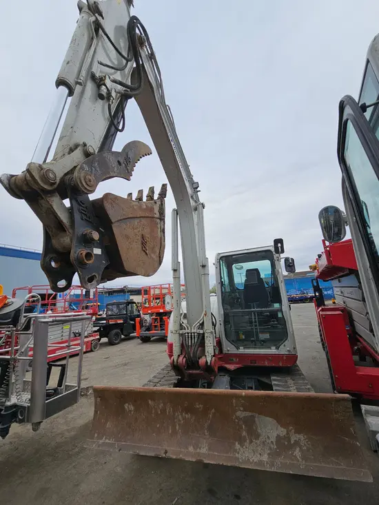 2021 Takeuchi TB290C Mini Excavator