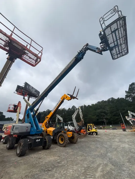 2017 Genie S-85 Boom Lift