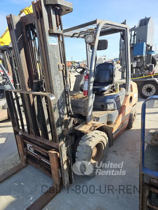 2019 Toyota 8FDU25 Warehouse Forklift