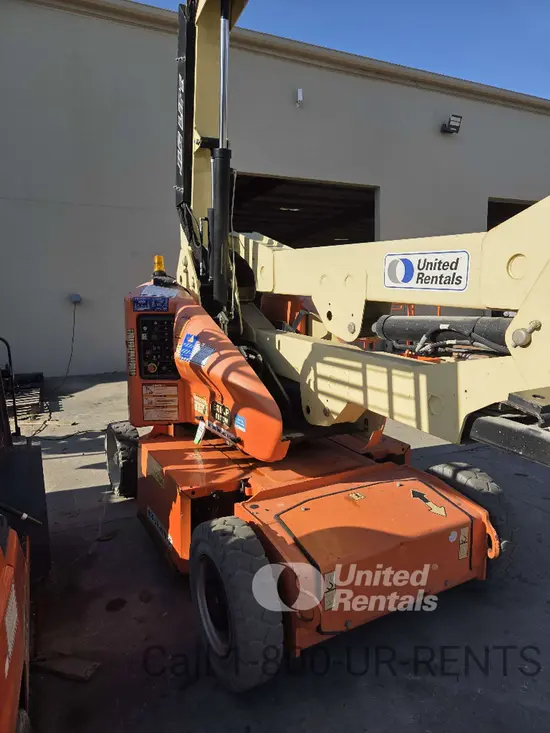 2018 JLG E400AJPN Articulating Boom Lift