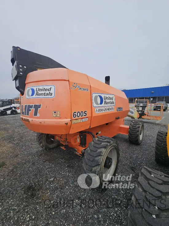 2017 JLG 600S Boom Lift
