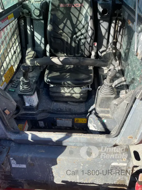2022 Takeuchi TL12R2-CR Track Loader