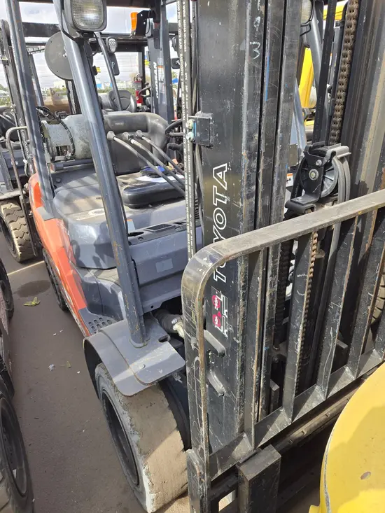 2019 Toyota 8FGU25 Warehouse Forklift