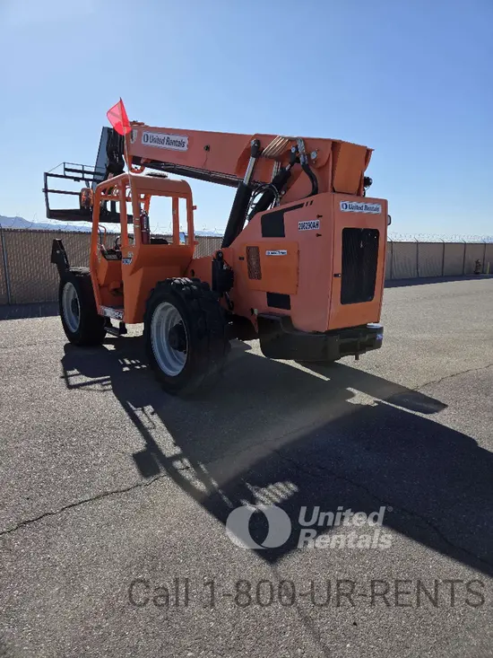2018 SKYTRAK 10054 Forklift