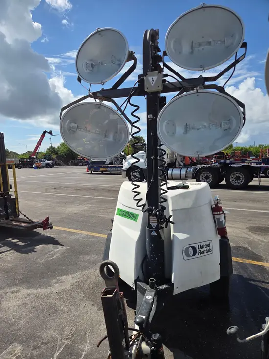2018 Magnum Pro MLT6SM-STD3 Portable Light Tower