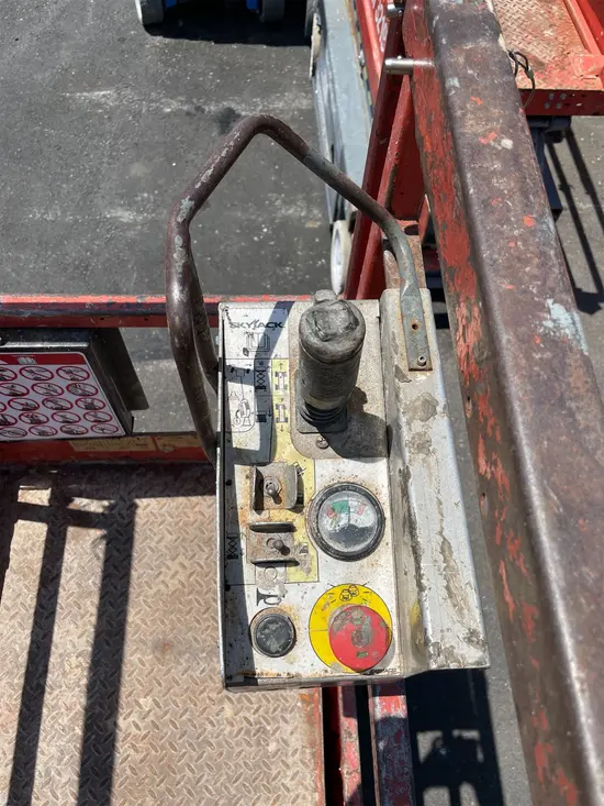 2017 Skyjack SJIII3219 Scissor Lift