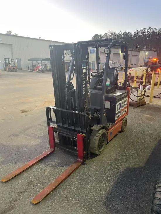 2019 Toyota 8FBCU25 Warehouse Forklift
