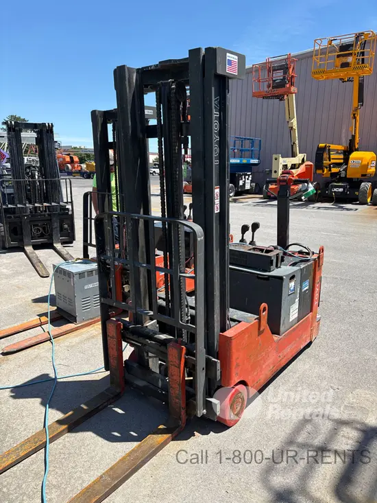 2018 Toyota 6BWC20 Warehouse Forklift