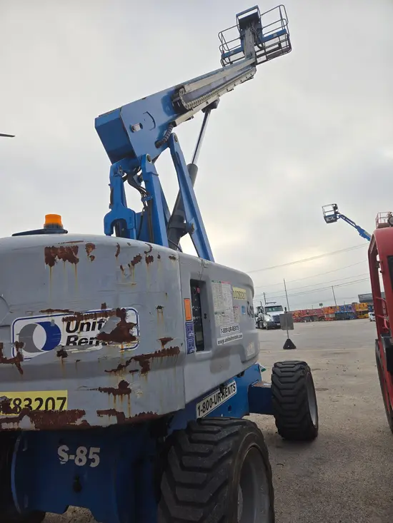 2014 Genie S-85 Boom Lift