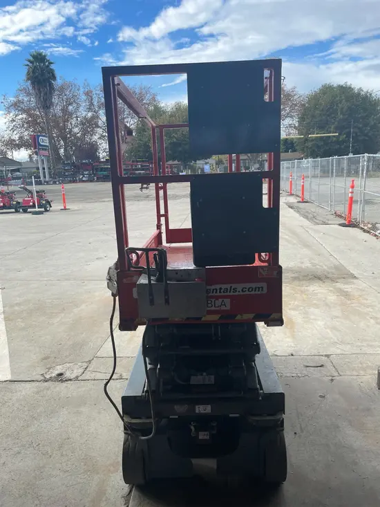 2017 Skyjack SJIII3219 Scissor Lift