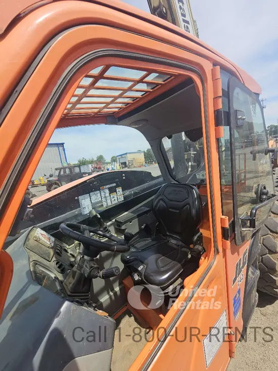 2017 JLG 742 Forklift