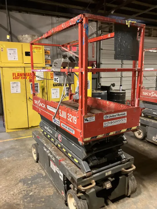 2016 Skyjack SJIII3219 Scissor Lift