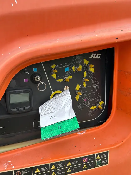2017 JLG 450AJ Articulating Boom Lift