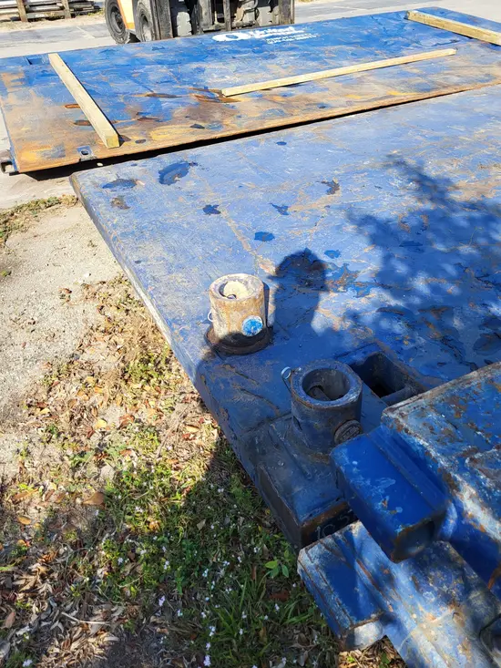 2013 GME Shields UR6M1020 Trench Box / Shield