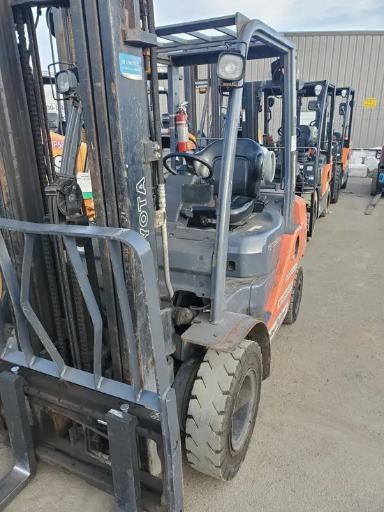 2019 Toyota 8FGU25 Warehouse Forklift