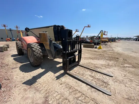 2018 JLG 1255 Forklift