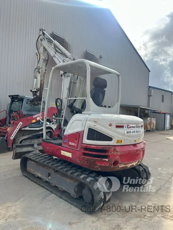 2019 Takeuchi TB250-2R Mini Excavator
