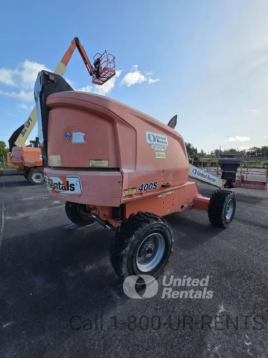 2017 JLG 400S Boom Lift