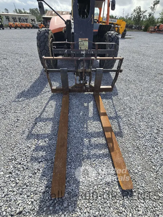 2018 JLG 943 Forklift