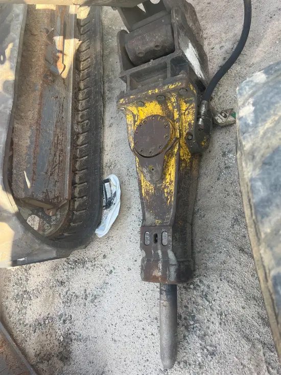 2017 Atlas Copco SBU 220 Attachment