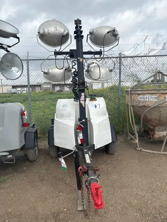 2017 Magnum Pro MLT6SM Portable Light Tower