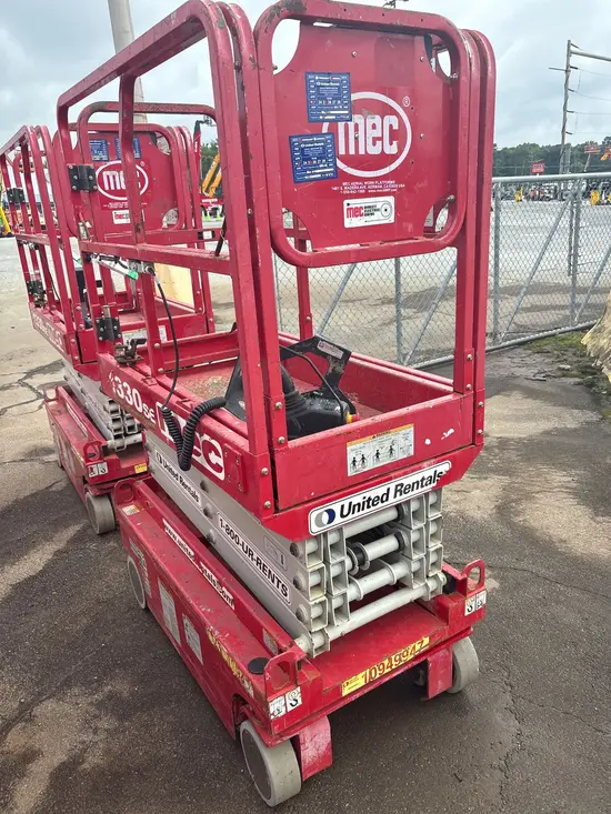 2019 MEC 1330SE Scissor Lift