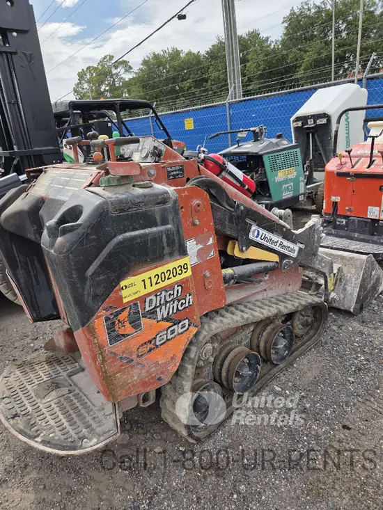 2021 Ditch Witch SK600 Track Loader