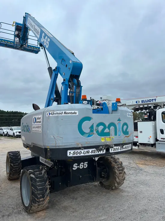 2017 Genie S-65 Boom Lift