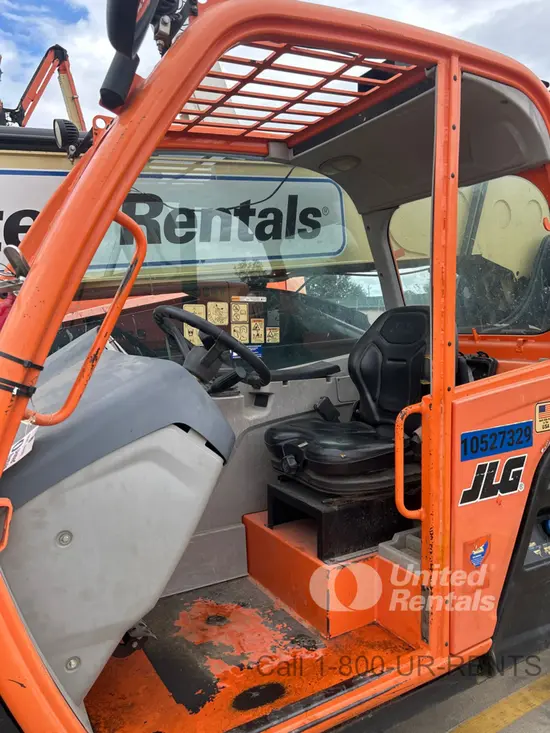2016 JLG 642 Forklift