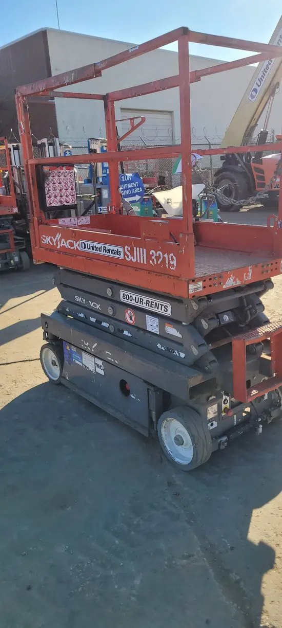 2018 Skyjack SJIII3219 Scissor Lift