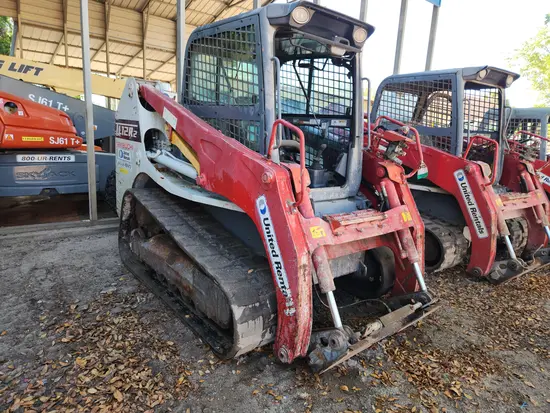 2018 Takeuchi TL12R2-CR Track Loader