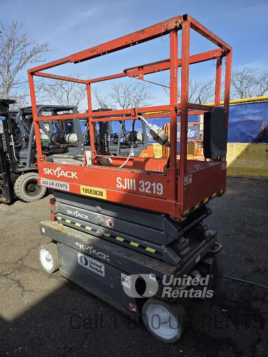 2017 Skyjack SJIII3219 Scissor Lift