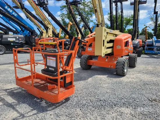 2017 JLG 450AJ Articulating Boom Lift