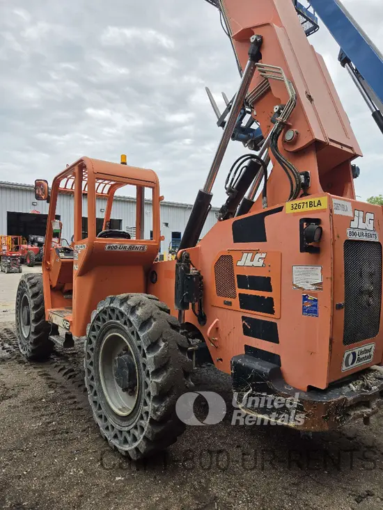 2016 SKYTRAK 6042 Forklift