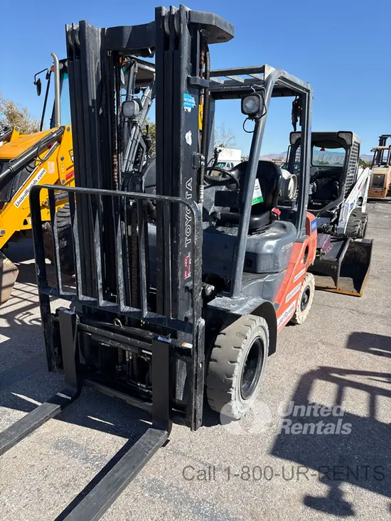 2019 Toyota 8FGU25 Warehouse Forklift