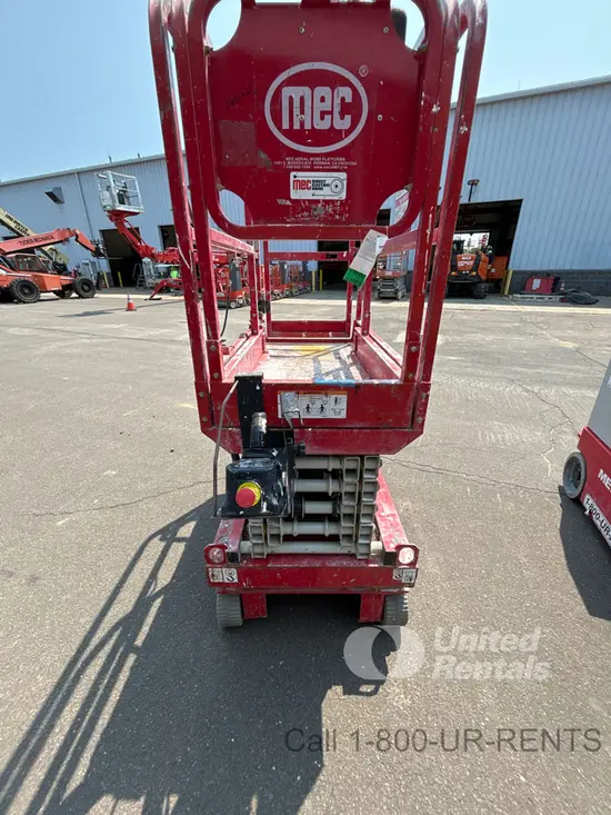 2018 MEC MICRO 19 Scissor Lift