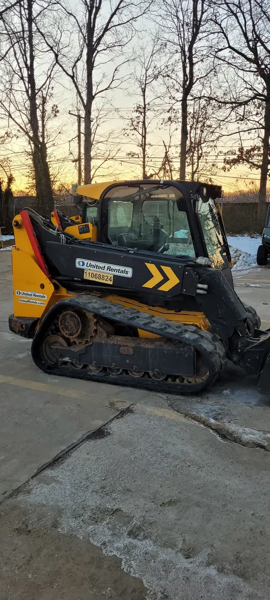 2020 JCB 3TS-8T Track Loader
