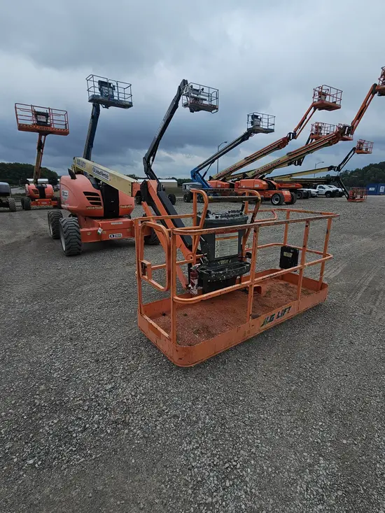 2017 JLG 600AJ Articulating Boom Lift