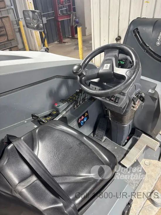 2022 KARCHER B 300 RI LPG Scrubber