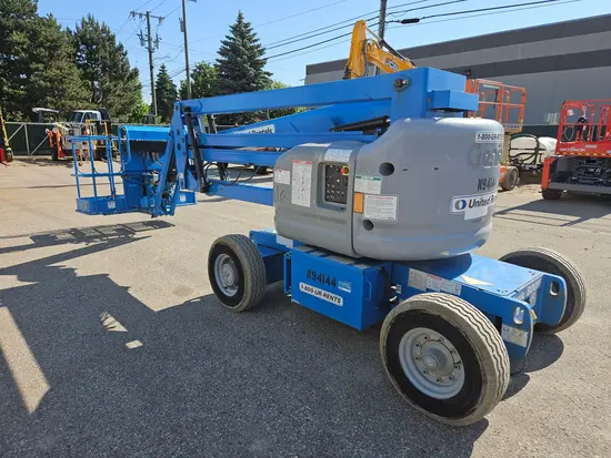 2016 Genie Z-45/25J DC Articulating Boom Lift